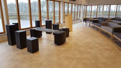 Uitvaartcentrum zuilen zwart