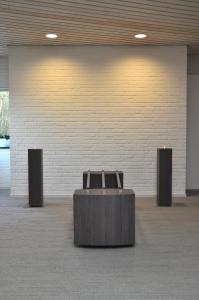 opbaarmeubel kandelaars uitvaartcentrum