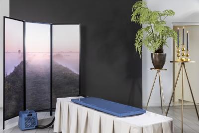 Multikoeling met draperie en rouwscherm