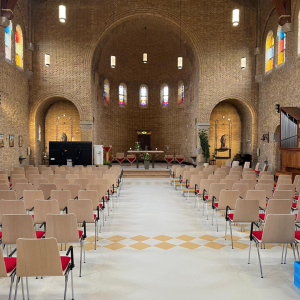Verbouwing kerk hoogmade uitvaartlocatie